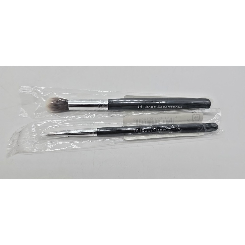 NEW BARE MINERALS ESCENTUALS ID Eyeliner/Shadow Brush 38005/26392